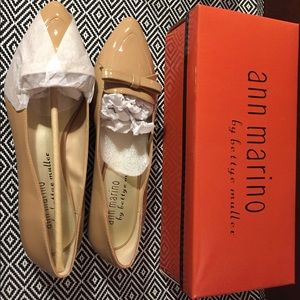 NWT Ann Marino by Bettye Muller flats size 8.5